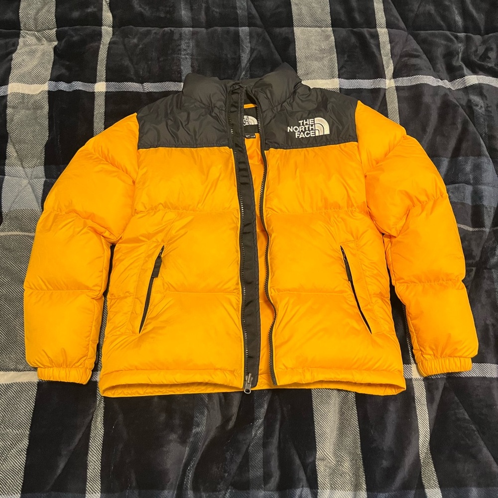 THE NORTH FACE Women’s 1996 Retro Nuptse Jacket Size XS (YL) Yellow